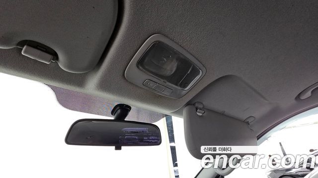 Hyundai Starex 2015 — photo 16