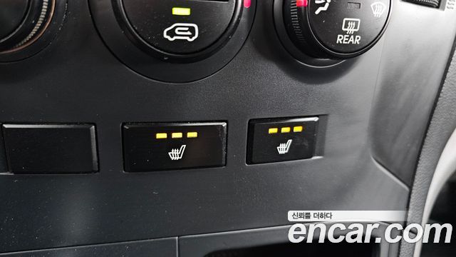 Hyundai Starex 2015 — photo 18