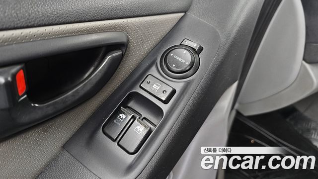 Hyundai Starex 2015 — photo 19