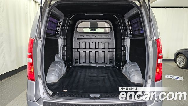 Hyundai Starex 2015 — photo 20