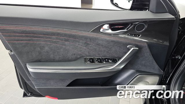Kia Stinger 2022 — photo 14