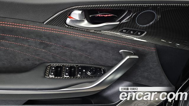 Kia Stinger 2022 — photo 36