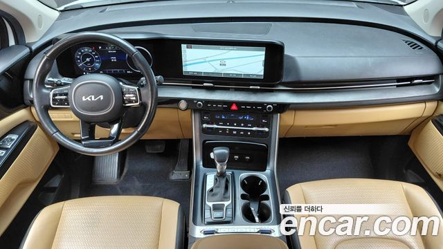 Kia Canival 2023 — photo 10