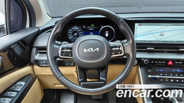 Kia Canival 2023 — photo 21