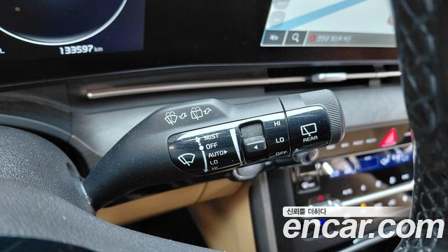 Kia Canival 2023 — photo 27