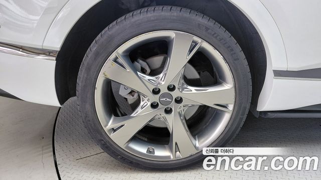 Genesis GV80 2023 — photo 7
