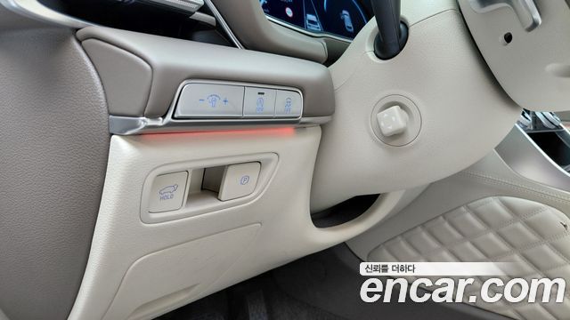 Genesis GV80 2023 — photo 29