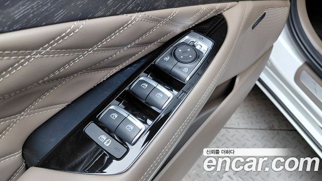 Kia K8 2023 — photo 28