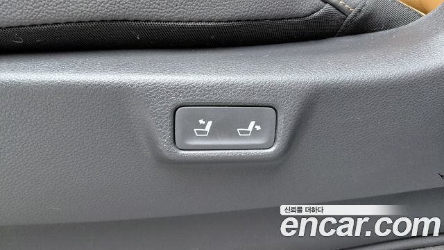 Kia Canival 2023 — photo 26