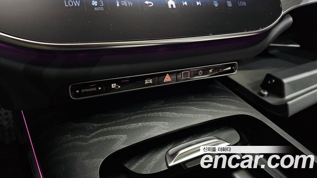 Mercedes-Benz E-Class 2026 — photo 36