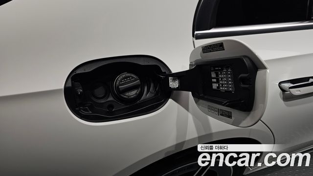 Mercedes-Benz E-Class 2026 — photo 38