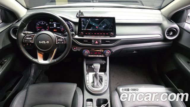 Kia K3 2022 — photo 10