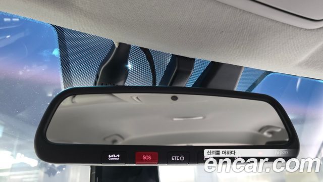 Kia K3 2022 — photo 24