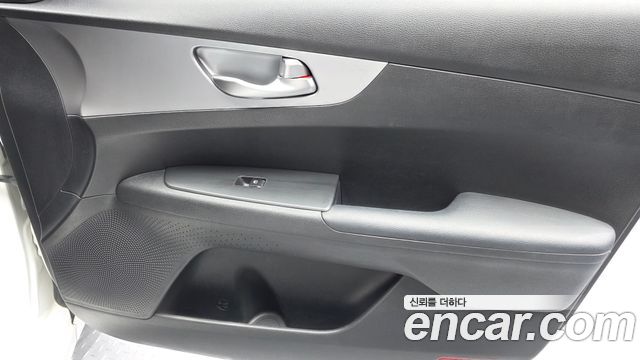 Kia K3 2022 — photo 14