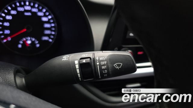 Kia K3 2022 — photo 28