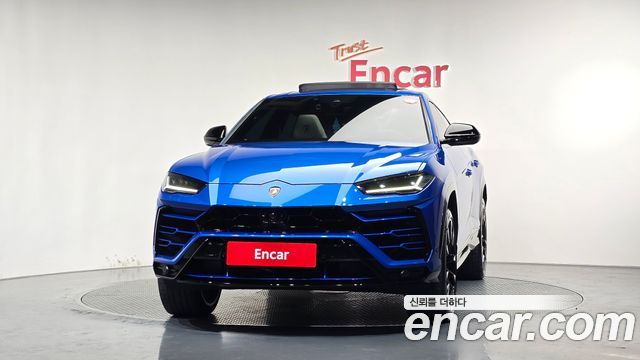 Lamborghini Urus 2020 — photo 3