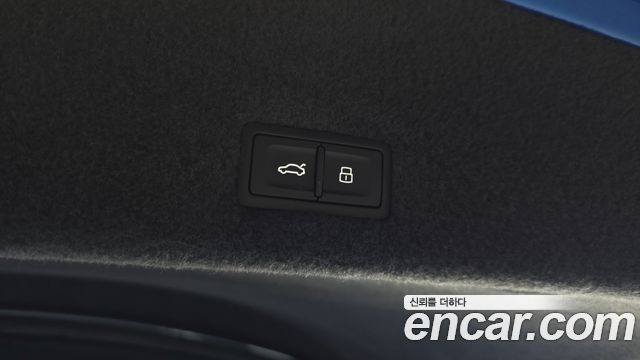 Lamborghini Urus 2020 — photo 23