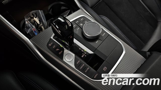 BMW 3-Series 2020 — photo 12