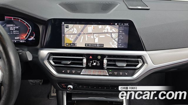BMW 3-Series 2020 — photo 20