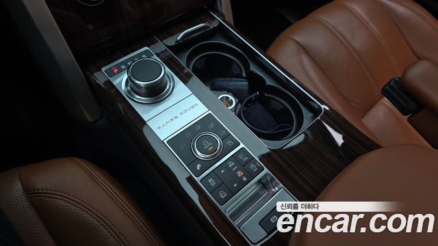 Land Rover Range Rover 2016 — photo 9