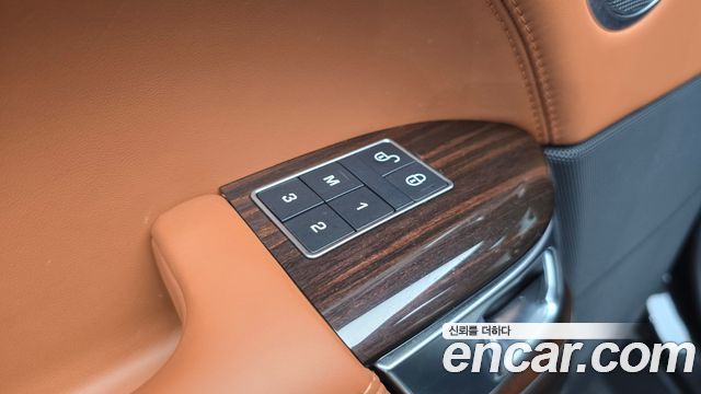 Land Rover Range Rover 2016 — photo 14