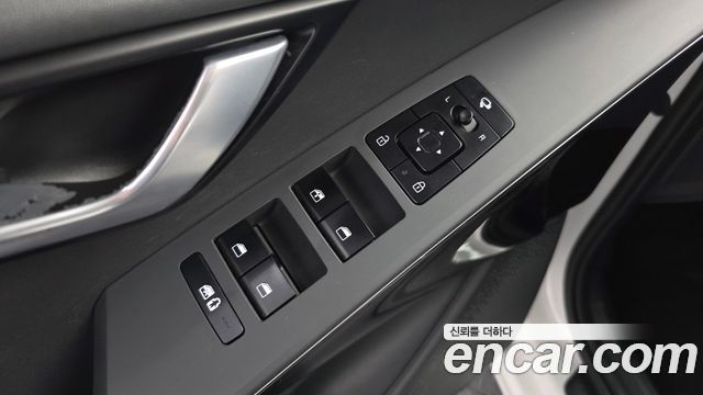 Kia Niro 2023 — photo 29
