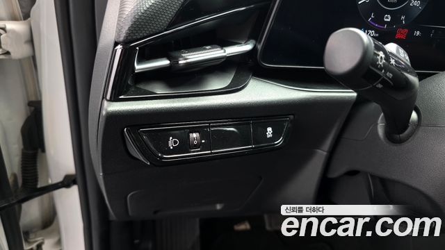 Kia Niro 2023 — photo 30