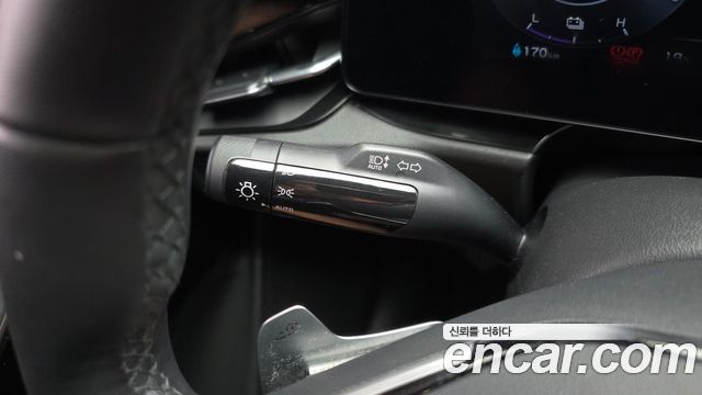 Kia Niro 2023 — photo 31