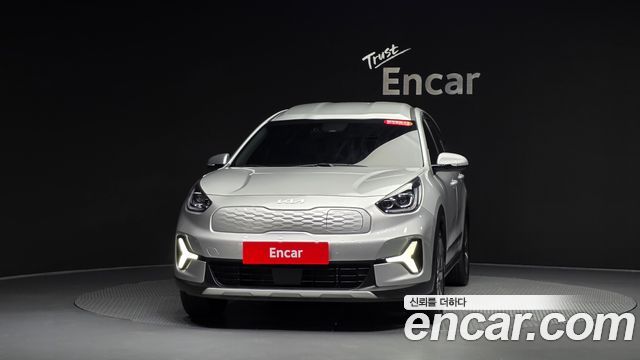 Kia Niro 2023 — photo 3