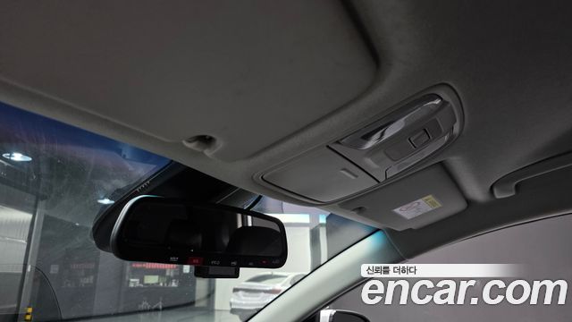 Kia Niro 2023 — photo 25