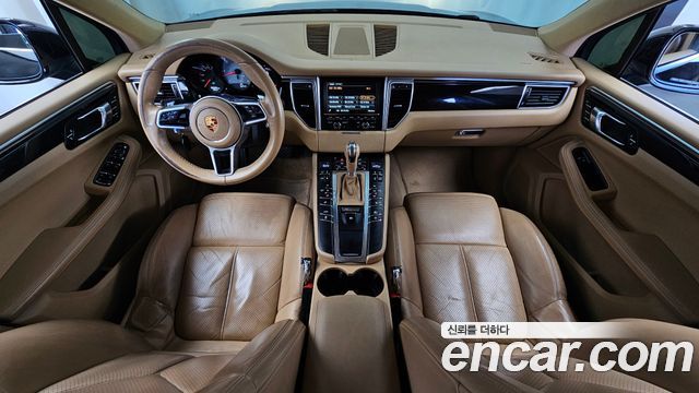 Porsche Macan 2015 — photo 7