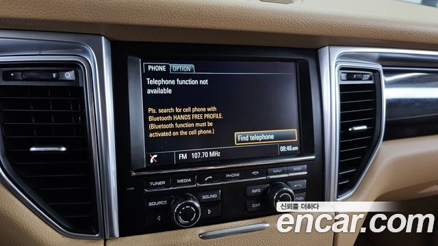 Porsche Macan 2015 — photo 16