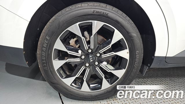 Kia Canival 2021 — photo 5