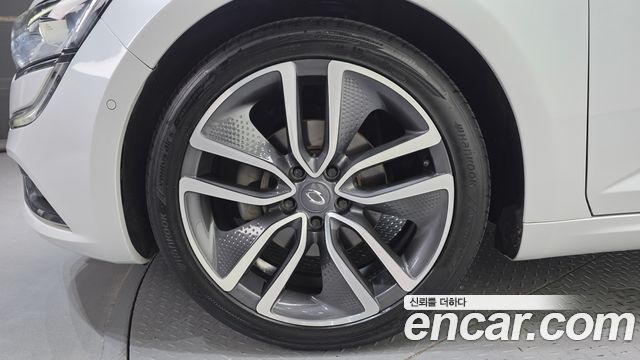 Renault Korea SM6 2017 — photo 5