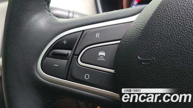Renault Korea SM6 2017 — photo 24