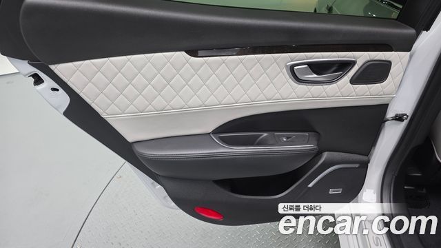 Renault Korea SM6 2017 — photo 15