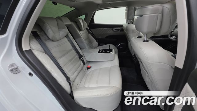 Renault Korea SM6 2017 — photo 32