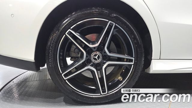 Mercedes-Benz CLA-Class 2023 — photo 7