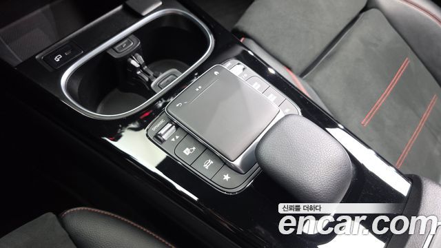 Mercedes-Benz CLA-Class 2023 — photo 31