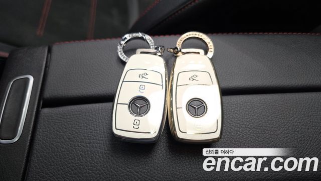 Mercedes-Benz CLA-Class 2023 — photo 32