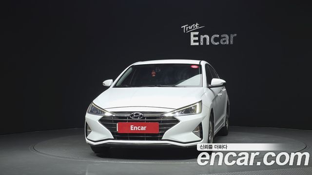 Hyundai AVANTE 2019 — photo 3