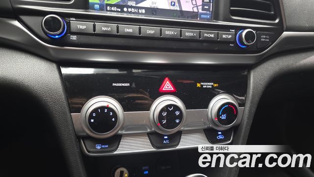Hyundai AVANTE 2019 — photo 23