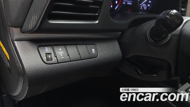 Hyundai AVANTE 2019 — photo 27