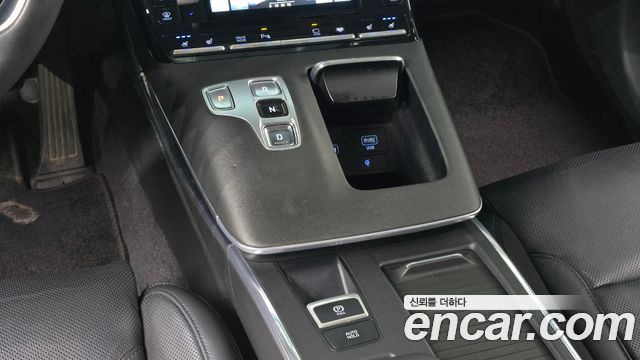 Hyundai Grandeur 2023 — photo 9