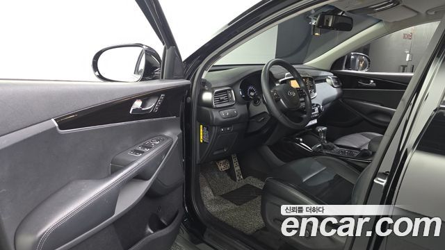 Kia Sorento 2018 — photo 13