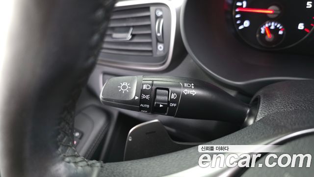 Kia Sorento 2018 — photo 29