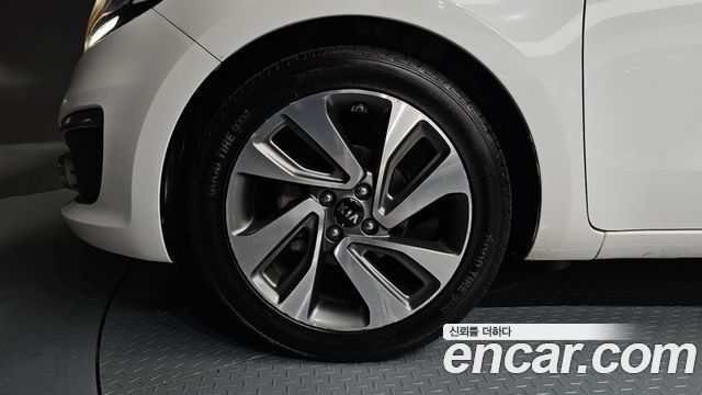 Kia pride 2015 — photo 5