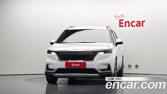 Kia Canival 2023 — photo 3