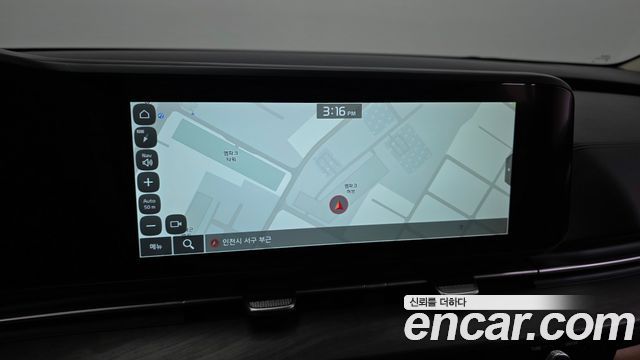 Kia Canival 2023 — photo 21