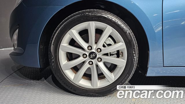 Hyundai i40 2012 — photo 5